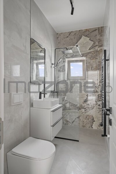 Otopeni, vila individuala - P+1, 4 camere,  3 dormitoare, 3 bai, 131 mp utili, teren 350 mp